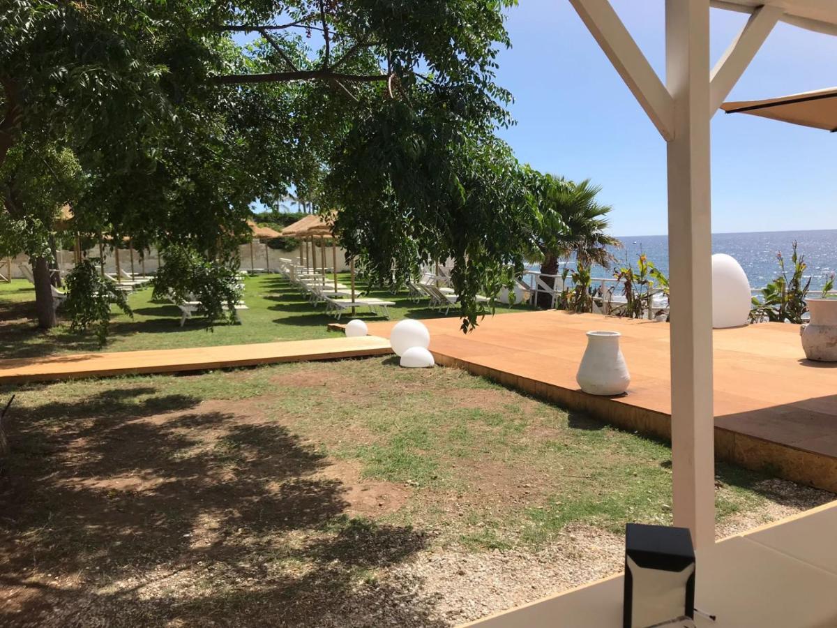 Villa Melisa Fontane Bianche Bagian luar foto